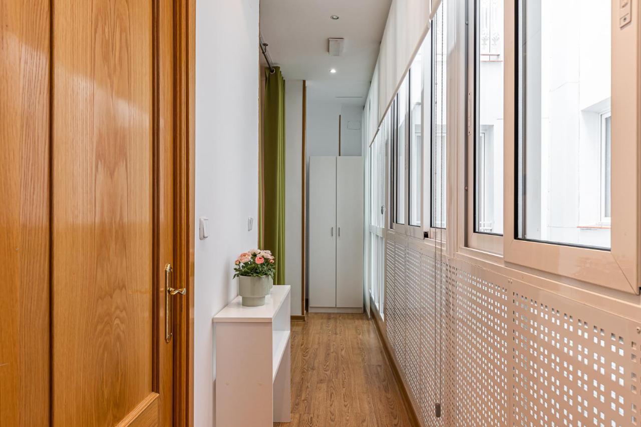 Waou Apartamentos En Sol Confort 7 มาดริด ภายนอก รูปภาพ